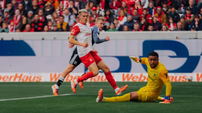 SC Freiburg vs Eintracht Frankfurt (20:30 &#8211; 19/10)
