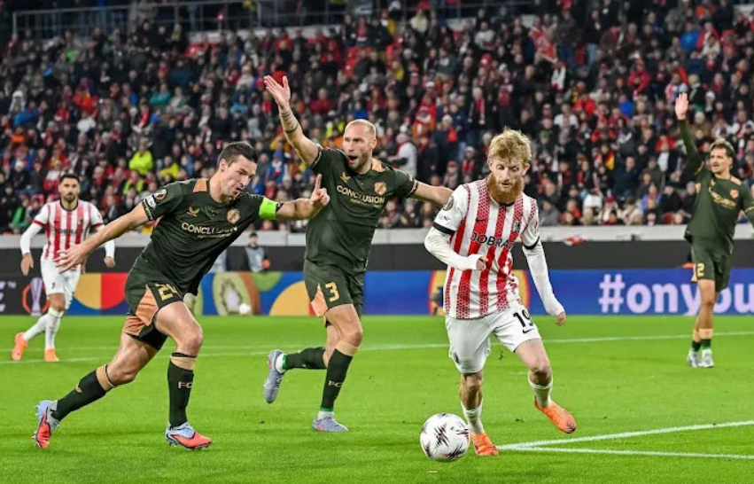 SC Freiburg vs FC Utrecht (02:00 &#8211; 24/10)