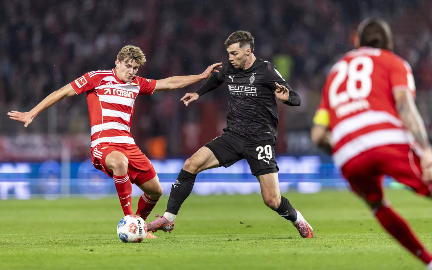 Union Berlin vs B. Monchengladbach (01:30 &#8211; 18/10)