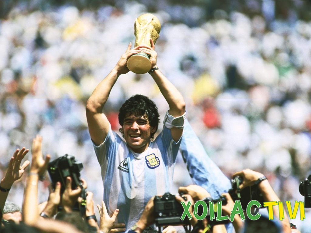 Maradona là ai? Tiểu sử, sự nghiệp và mối quan hệ với Messi